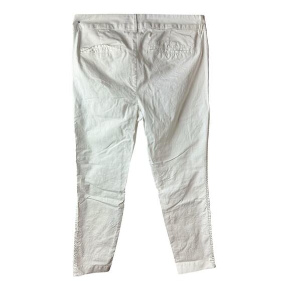 Old Navy Pixie Pants Women’s Size 4 White Slim Fit Ankle Trousers Stretch Cotton - Picture 3 of 9